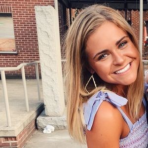 Meet your Posher, Sadie